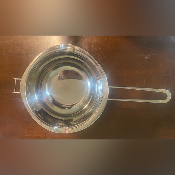 Chocolate Melting Pot - Picture 3 of 4